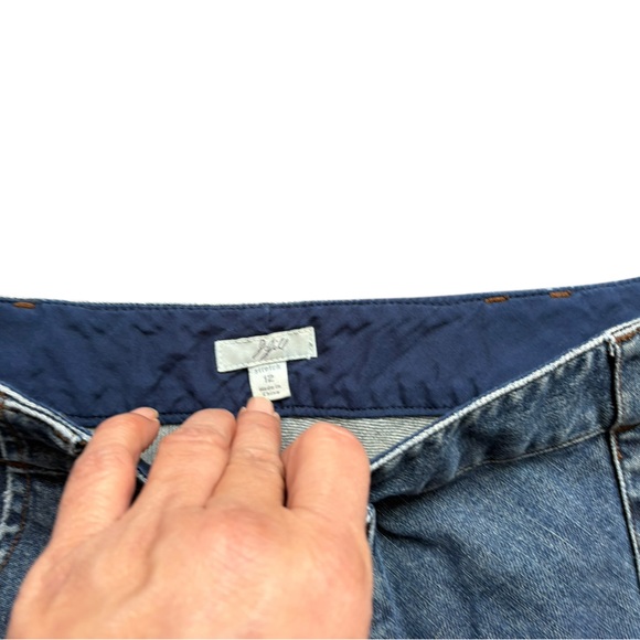 J Jill Denim Jean Midi Skirt Size Blue with Pockets size 12. - Picture 4 of 6